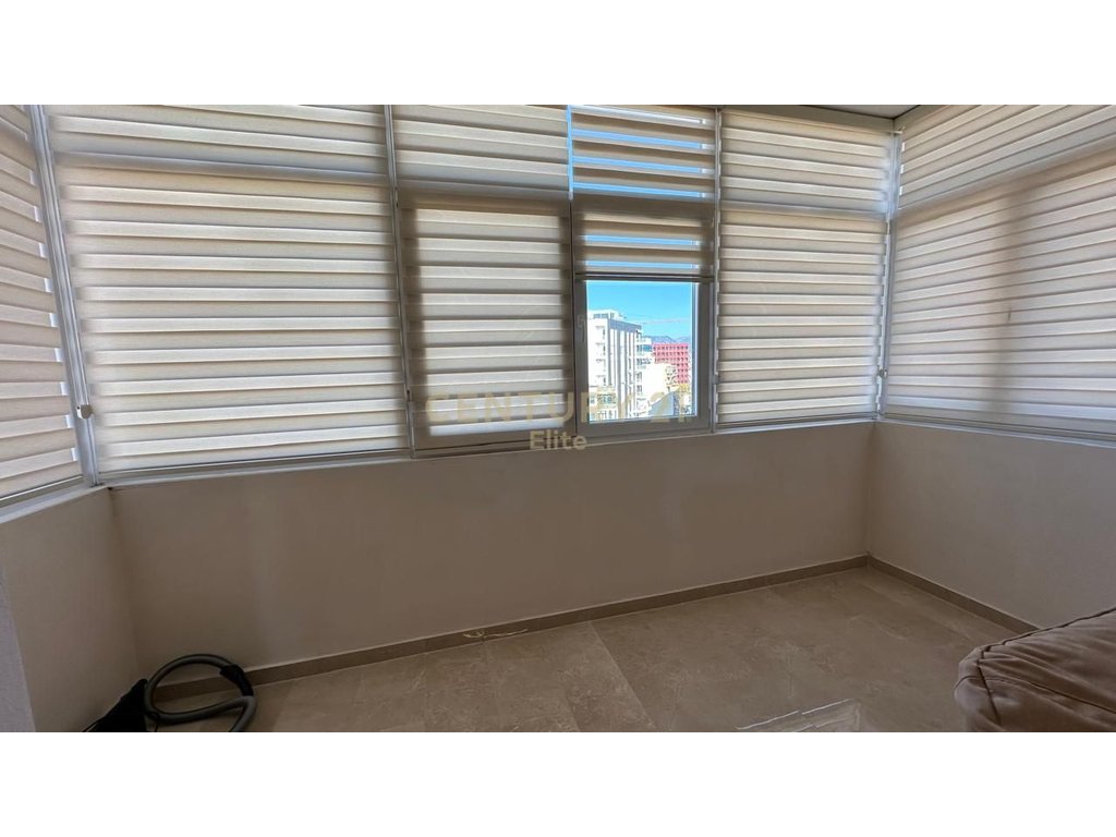 SHITET APARTAMENT 2+1+2 – RRUGA E BARRIKADAVE