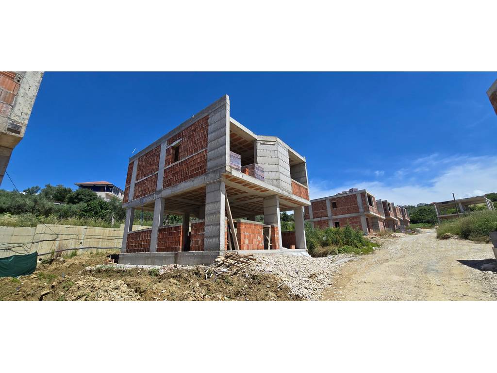VILE TE LUNDRA VILLAGE & RESIDENCE