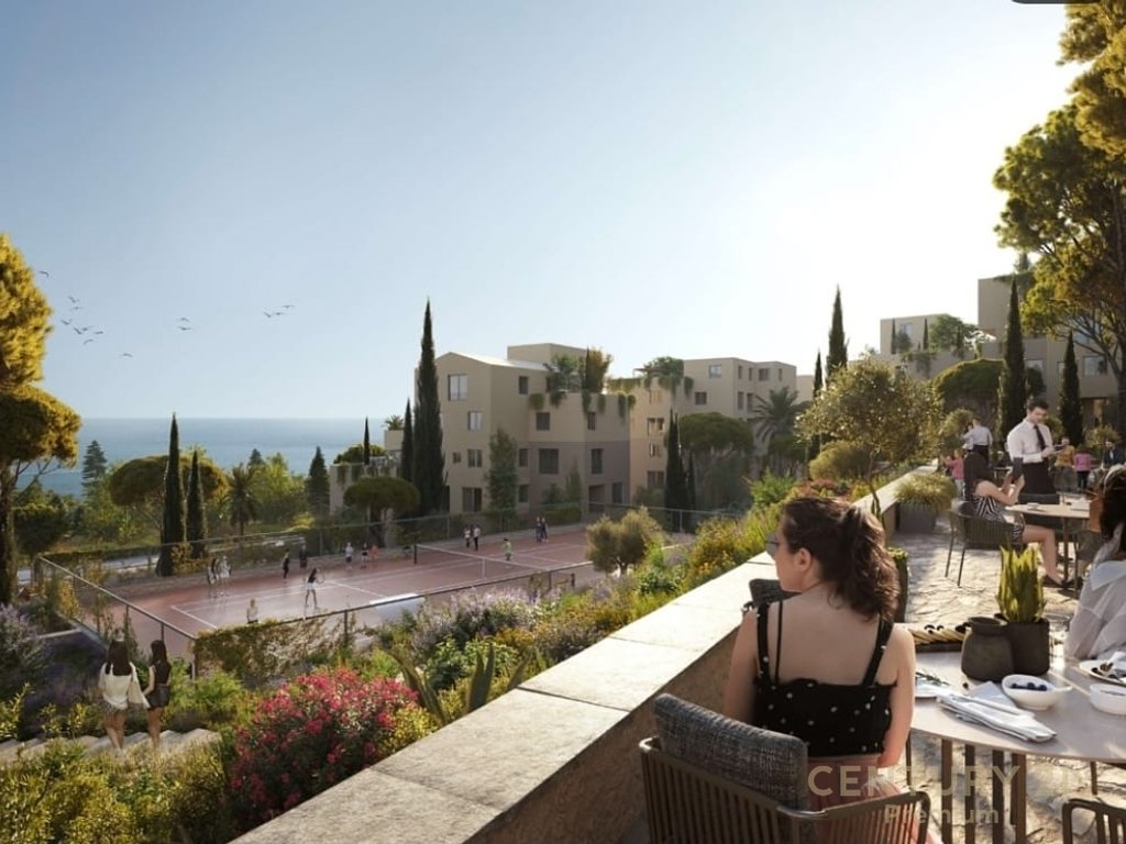 Shitet apartament 2+1 me oborr privat në resortin më të ri në Rivierën Shqiptare  Square Village, Santorini 2!