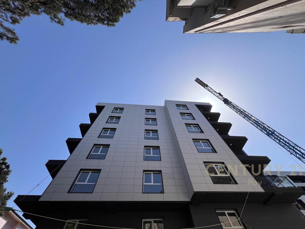 SHITET APARTAMENT 1+1NE RESIDENCEN "MONTEVIDEO" TE MALI ROBIT!