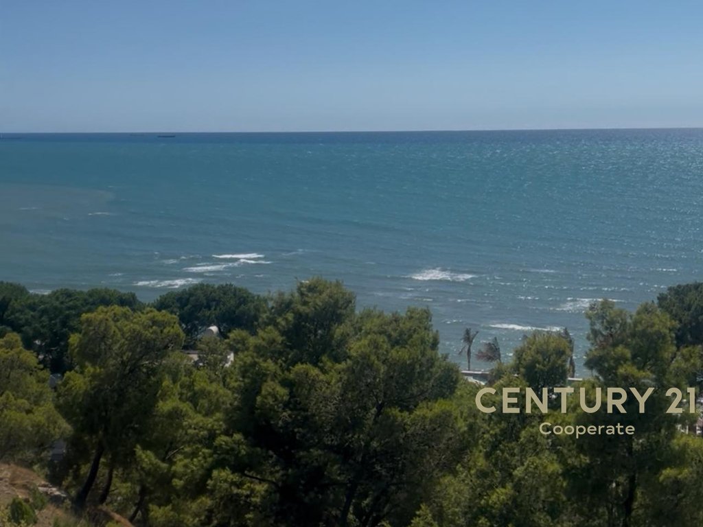 SHESIM APARTAMENT 2+1 NE DURRES, PAMJE NGA DETI, ORIENTIMI PERENDIM