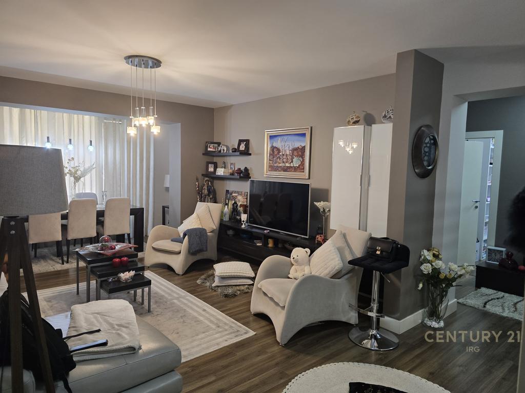 Apartament 3+1+2 për Shitje në Bllok – i Mobiluar, 115 m² Neto!