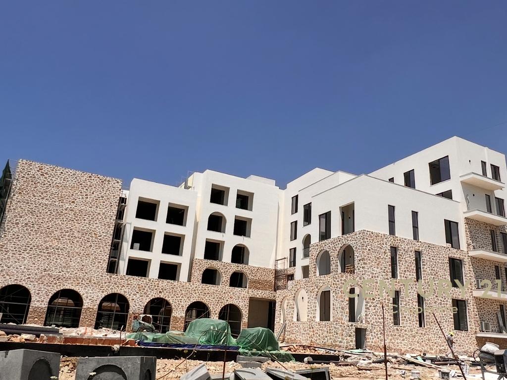 GATI PER BANIM - SHESIM APARTAMENT 1+1 ME PAMJE BALLORE NGA DETI, KAMARÉ, RADHIME -30M NGA DETI.