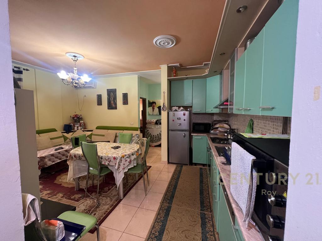 SHITET APARTAMENT 2+1 NE GOLEM !!