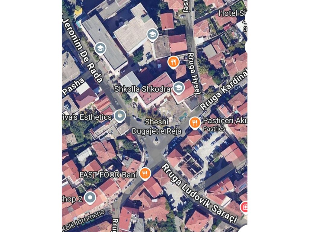 JEPET ME QERA GODINE BIZNESI, HOTEL DHE AMBIENT BIZNESI NE KATIN E PARE.
JEPEN SE BASHKU OSE VETEM AMBIENTI.