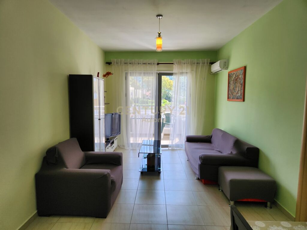 Apartament 2+1 për Shitje në Lungomare