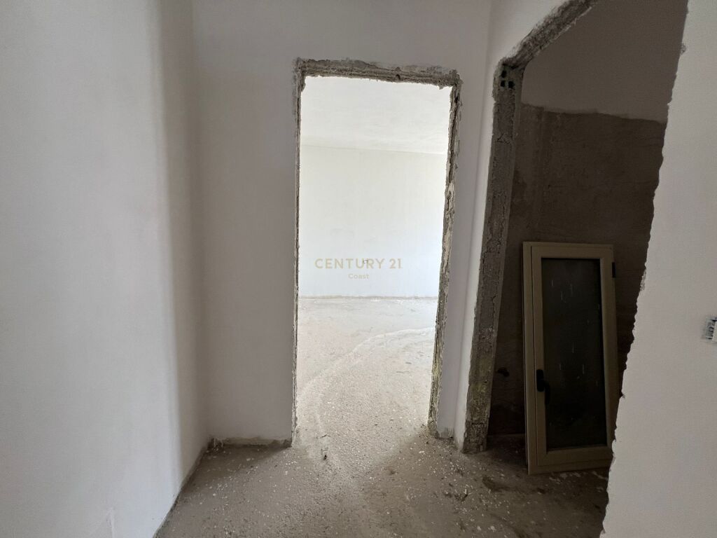 SHESIM APARTAMENTE 2+1 NE LUNGOMARE ,VLORE!!