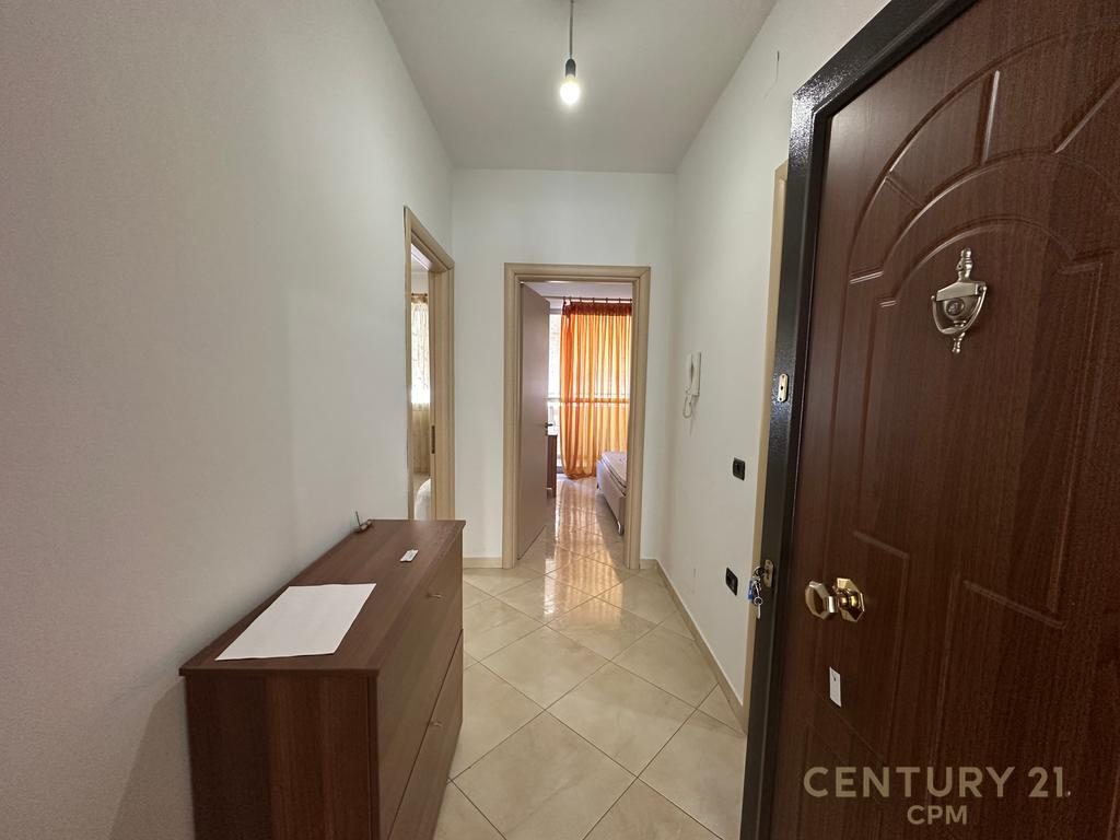 Qira, Apartament 1+1 në Yzberish
