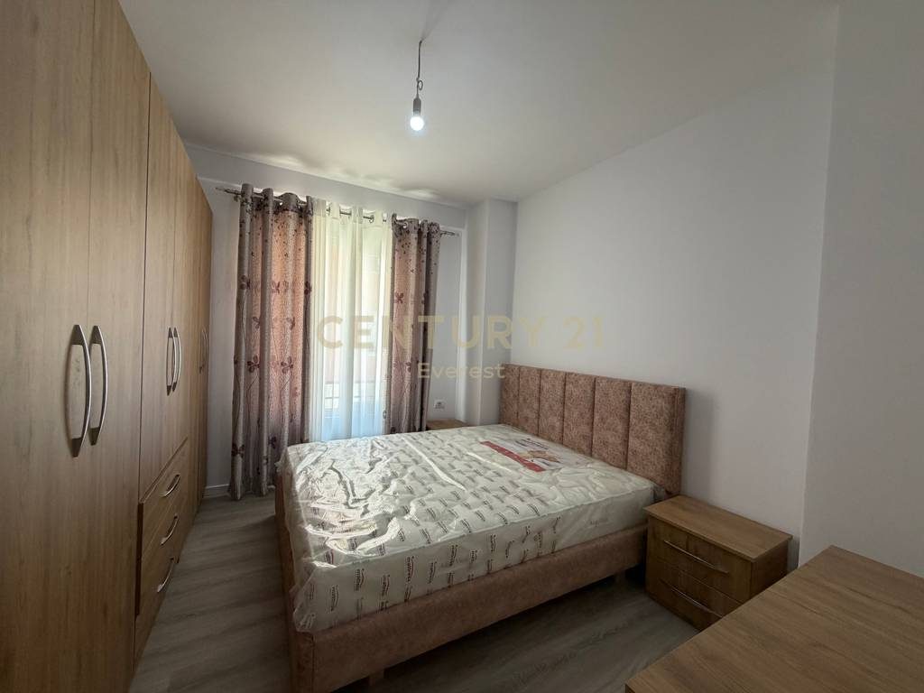 SELITE, APARTAMENT 2+1 PER QIRA