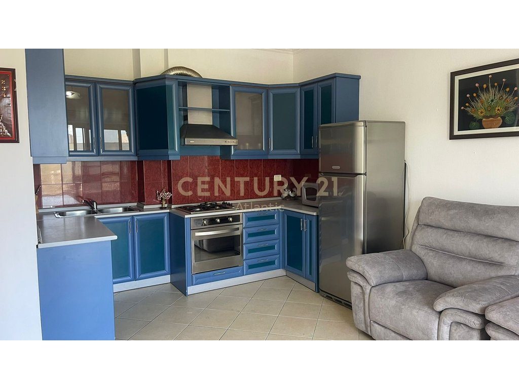 SHITET APARTAMENT 2+1+2T NE PLAZH HEKURUDHA, DURRES!