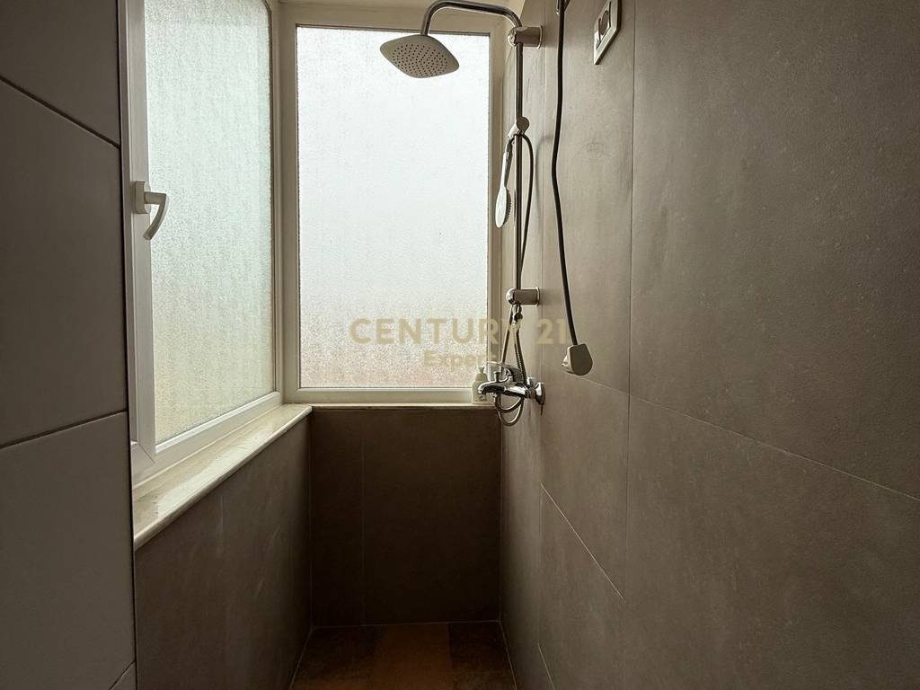 APARTAMENT 1+1 PER QIRA PRANE SELVISE!!