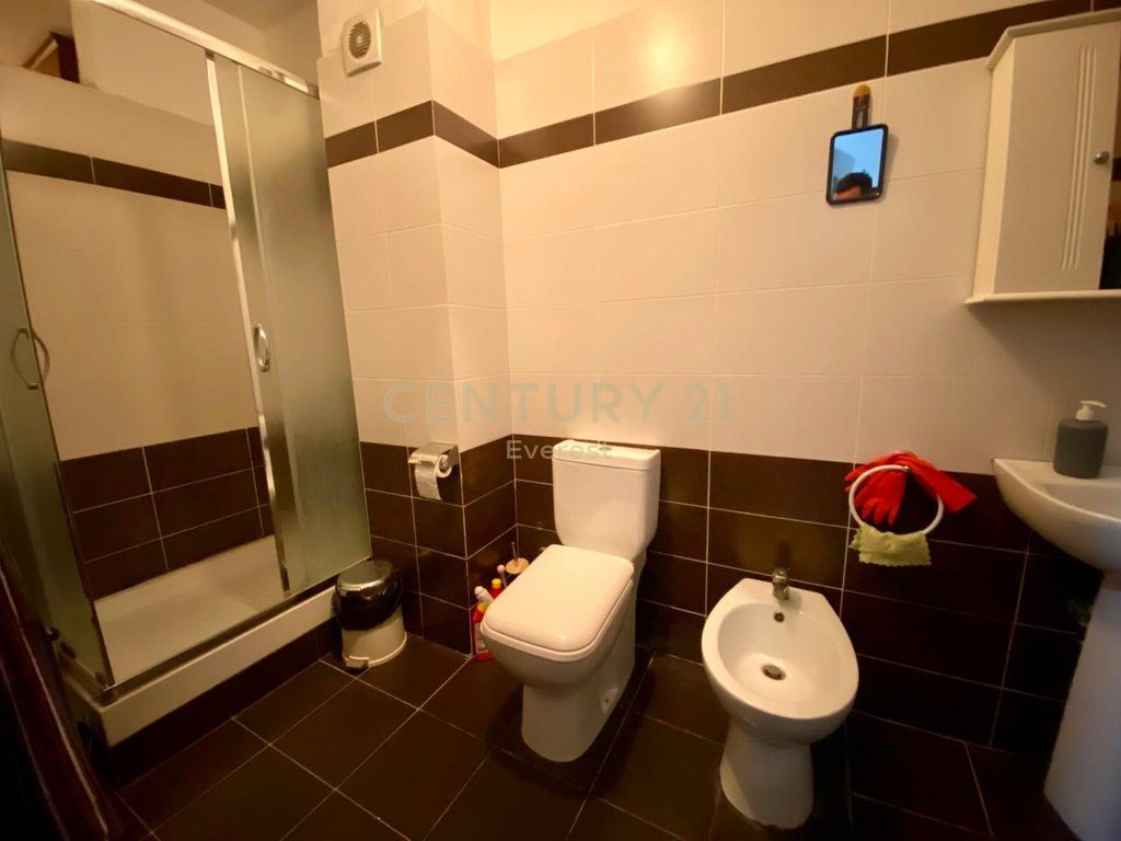 SHITET APARTAMENT 2+1 – ASTIR, 2 PALMAT!