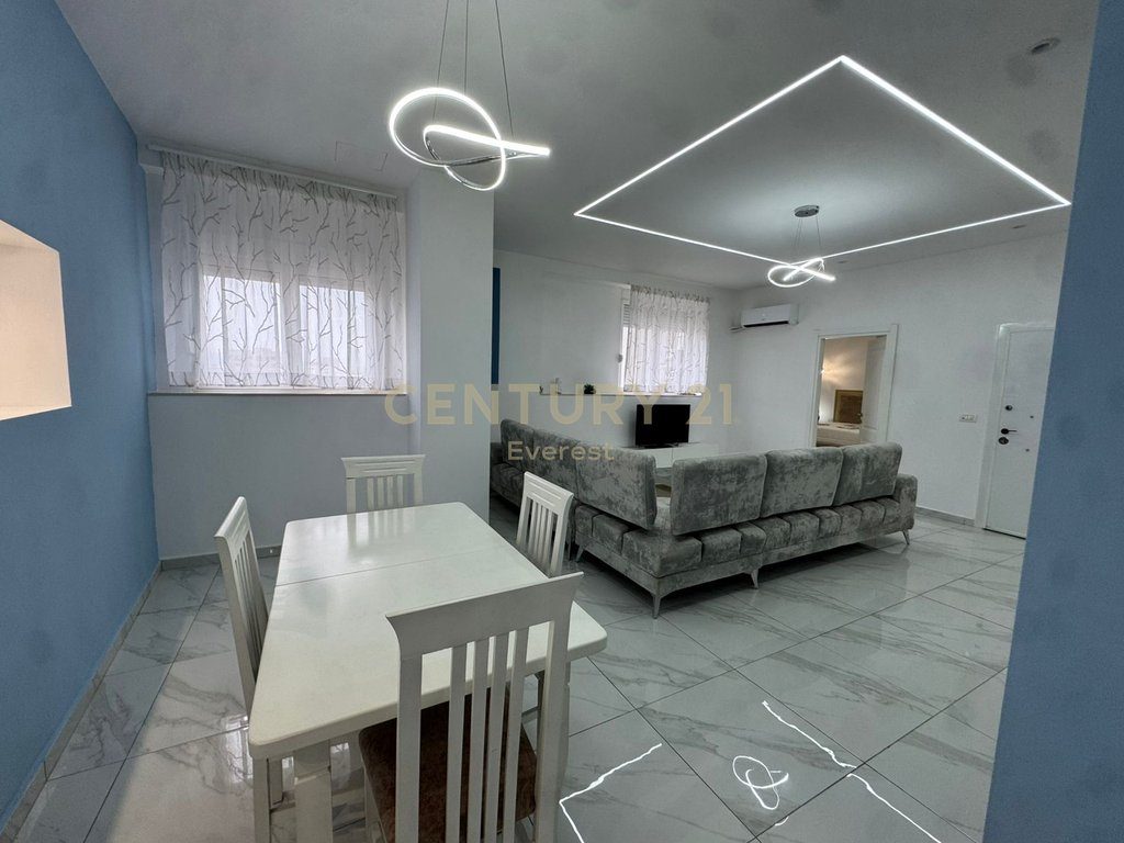 📍 SELVIA, APARTAMENT 1+1 PER QIRA