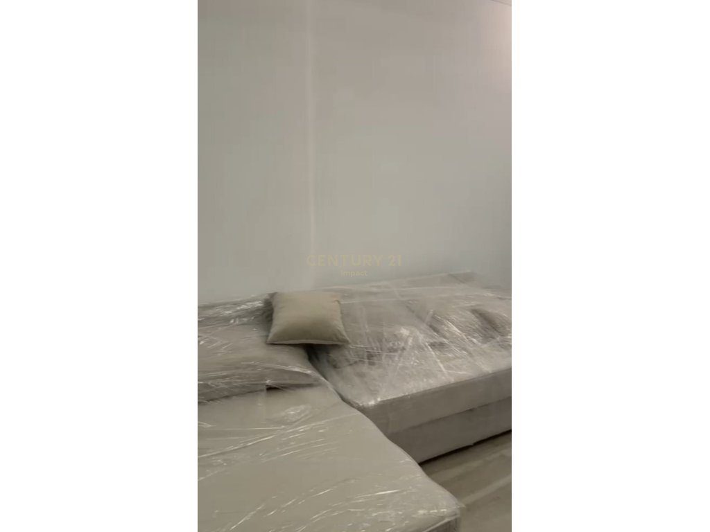 Apartament 1+1 Me Qira në Bulevardi i Ri, PRANE SPAK,Tiranë!
