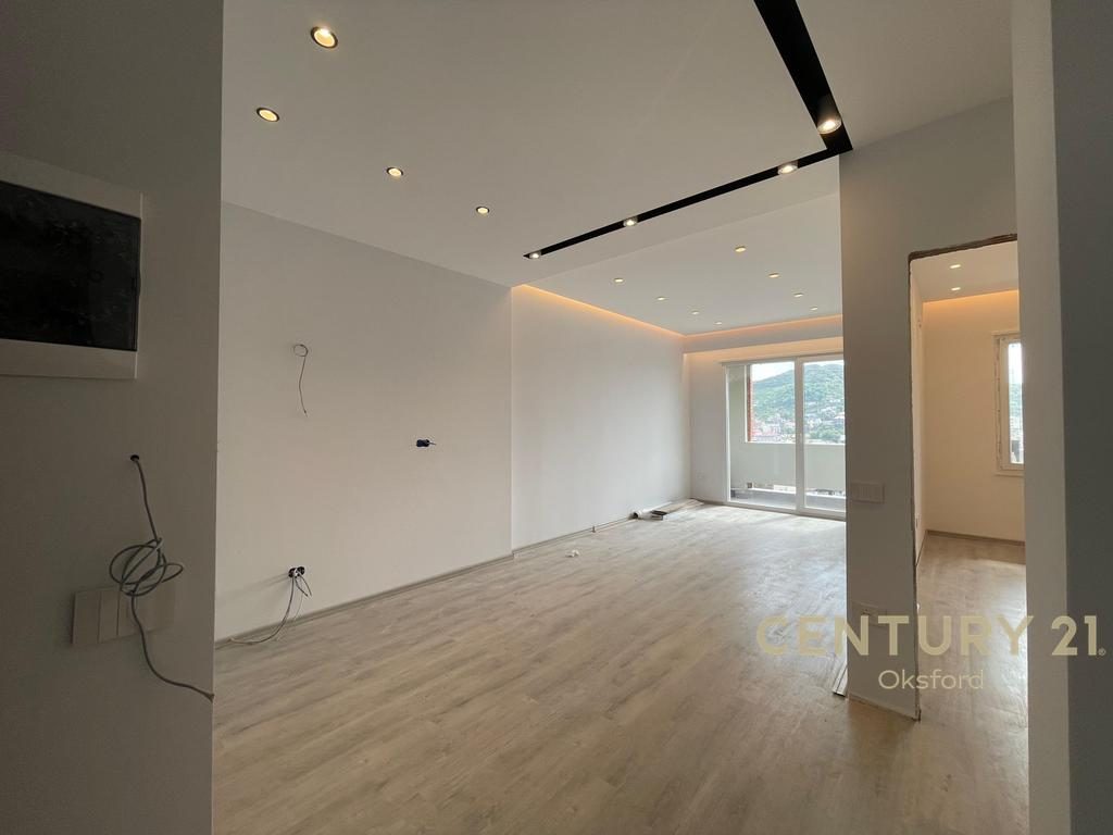 SHITET APARTAMENT 1+1 TE REZIDENCA "TIRANA GOLDEN PARK 3" !!