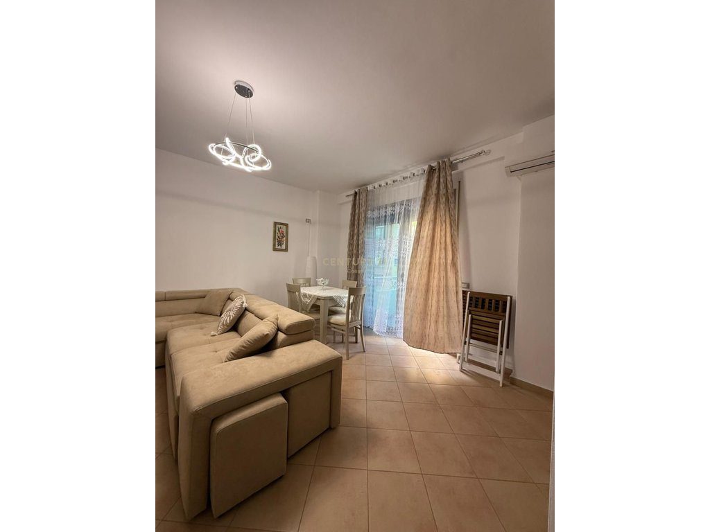 Shitet apartament 1+1 në “Rruga e Cipajve”, Vlorë!!