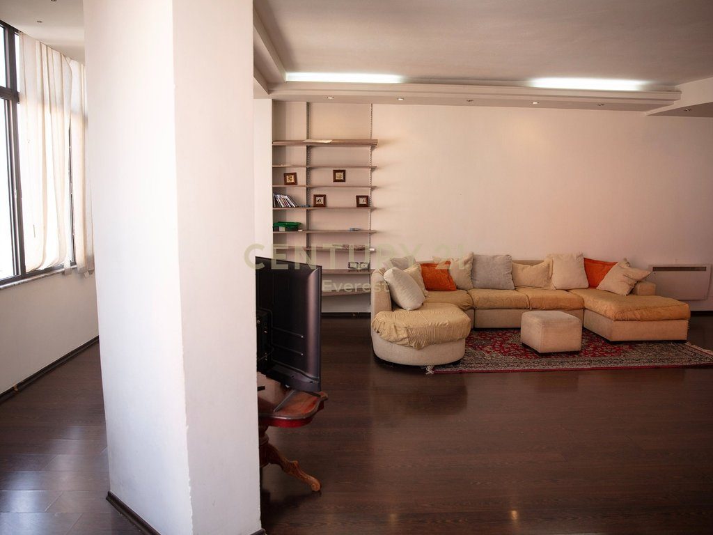 RRAPO HEKALI, SHESIM APARTAMENT 2+1