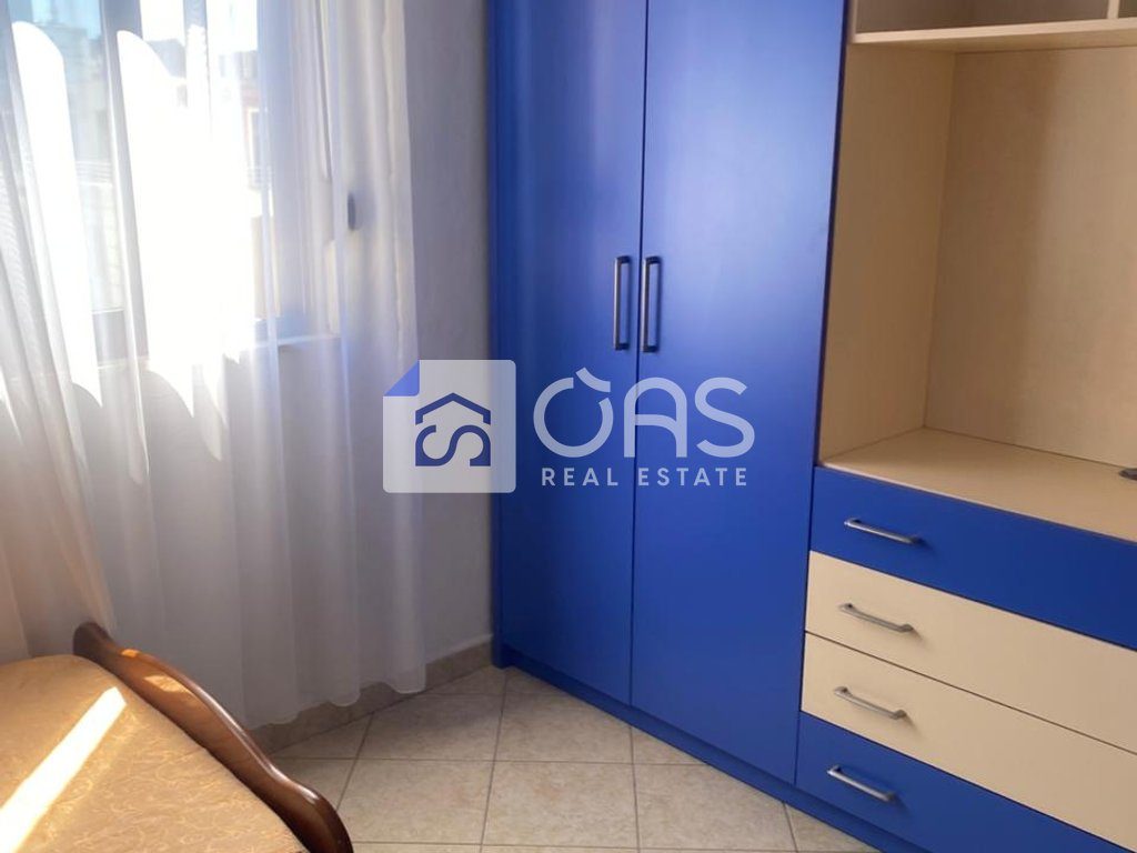 jepet me qira  Apartament 3+1+2+2 KOMPLEKSI PANORAMA (SPAKU)