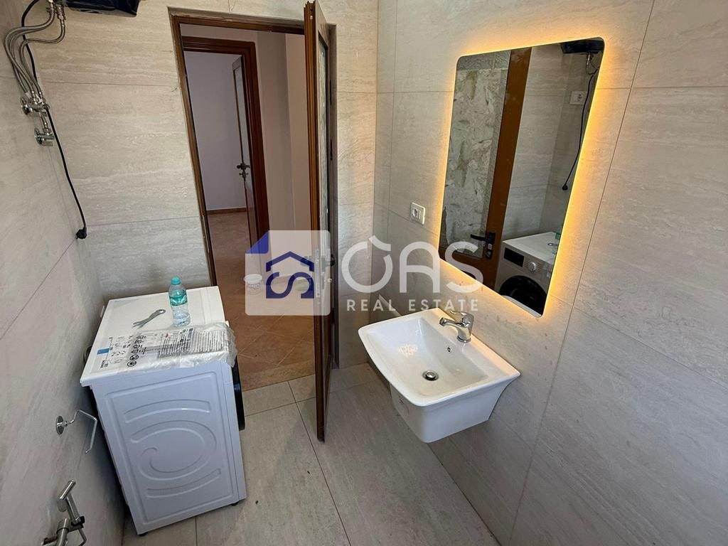 Jepet Apartment me qera 3+1  UNIVERSITETI MARIN BARLETI  (+PARKIM)