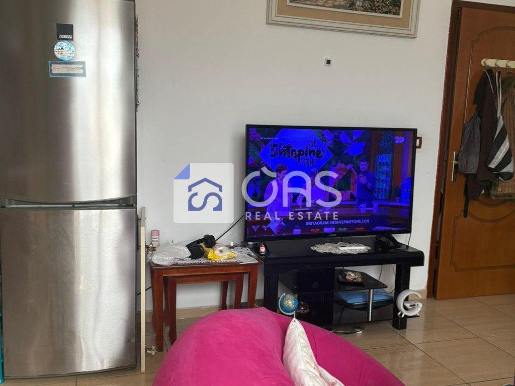 Jepet  me qera APARTAMENT 2+1   ALLIAS (tek posta)