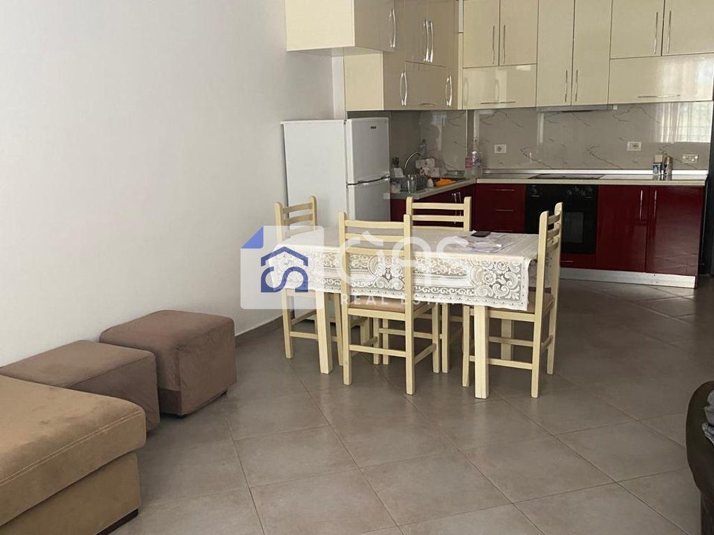 Jepet apartament me qera 2+1 kodra e diellit