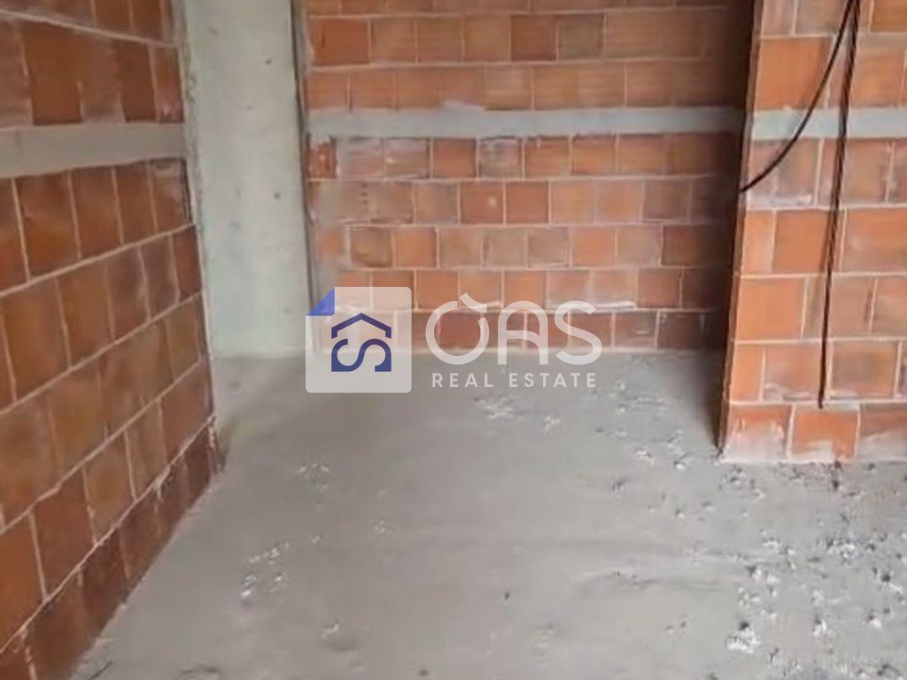 Shitet apartament 1+1 fusha aviacionit