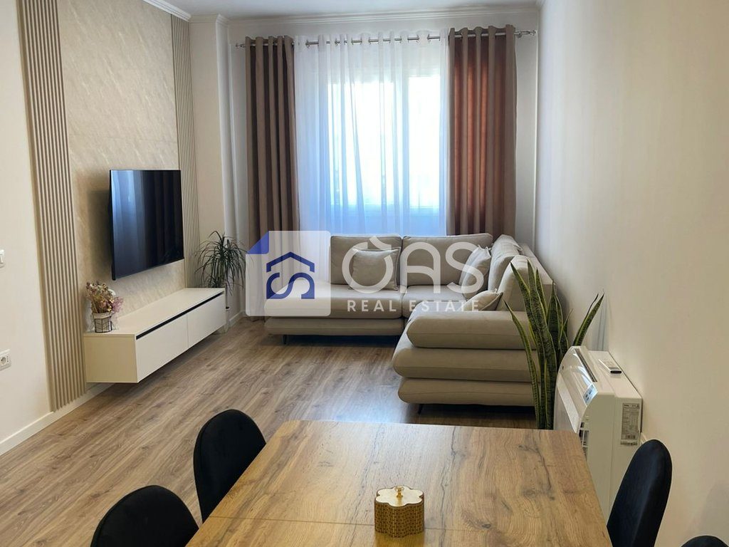 Jepet me qera apartament 1+1 LAPRAK (KOMPLEKSI E 88)
