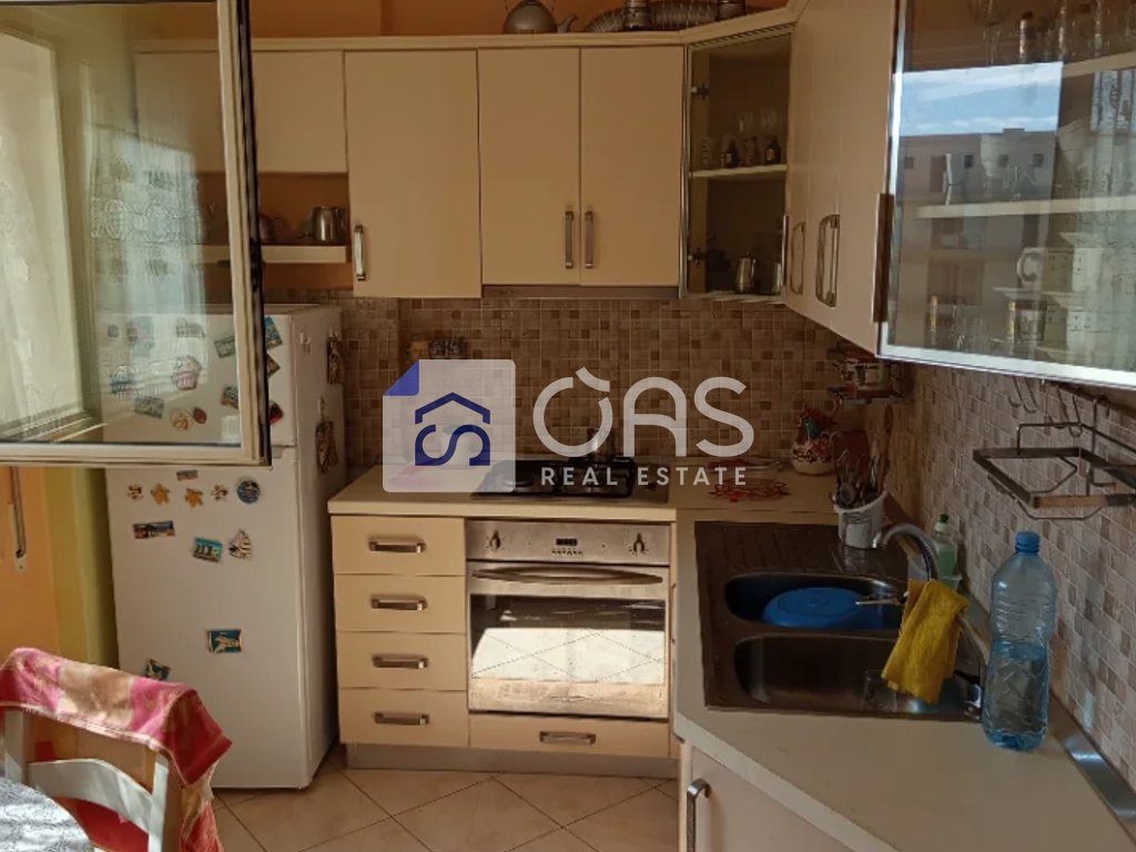 Shitet APARTAMENT 2+1+2 DURRES (CURRILA)