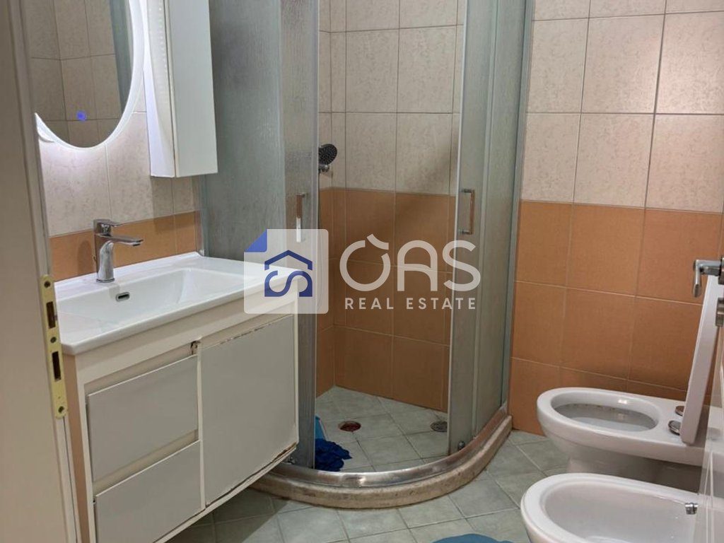 Jepet Apartament me qera 1+1 ASTIR (PRANE OSLOS)
