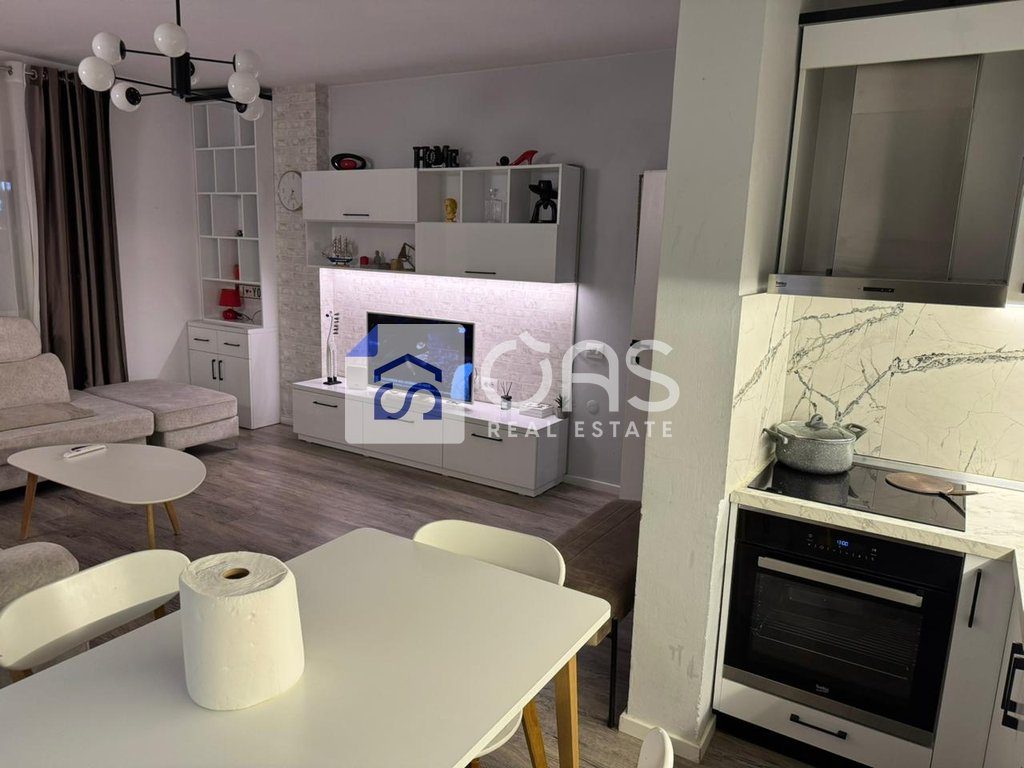 Jepet Apartament me qera 2+1 BULEVARDI ZOGU I PARE