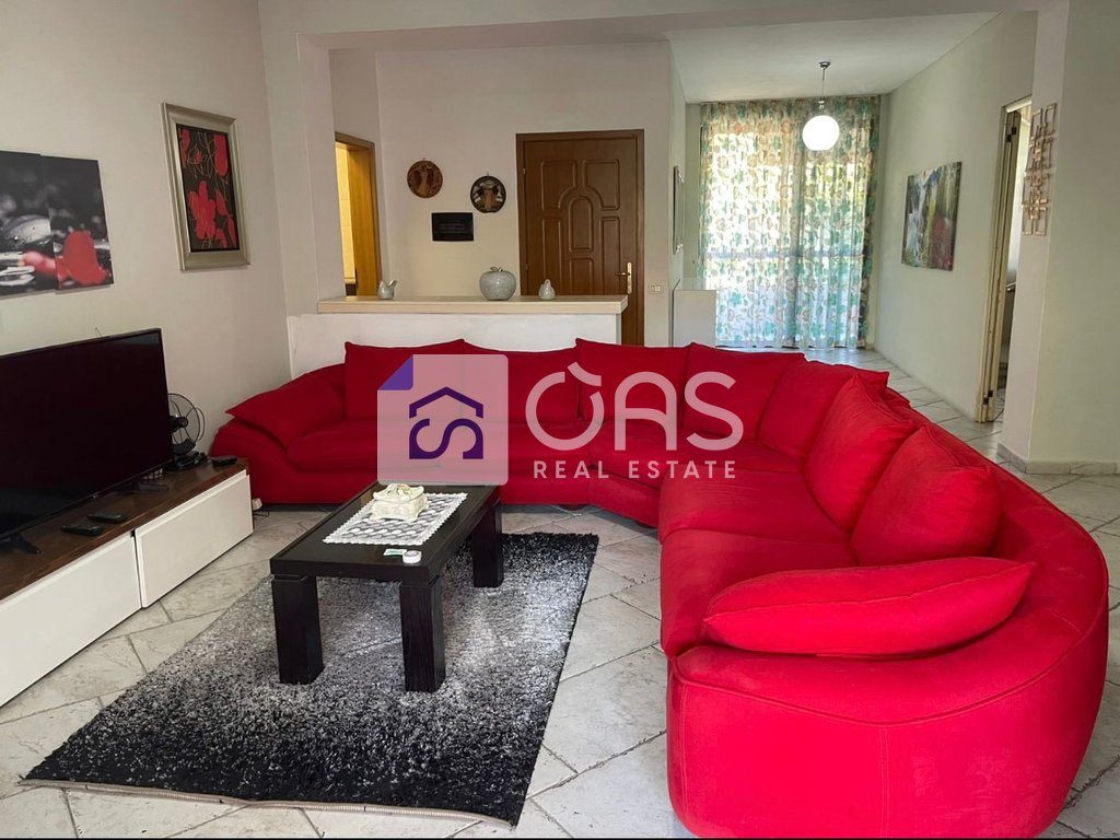 Jepet Apartament me qera 2+1 PAZARI I RI (SHKOLLA E KUQE)