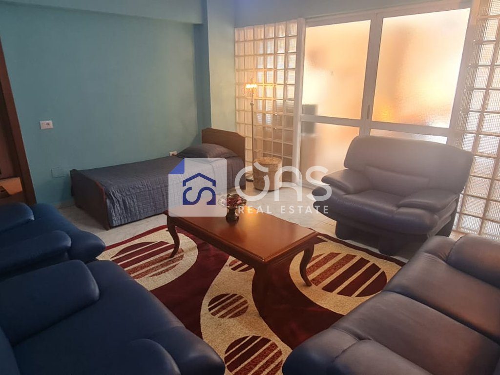 Jepet Apartament me qera 3+1  LAPRAK (Prane universitetit ZKM)