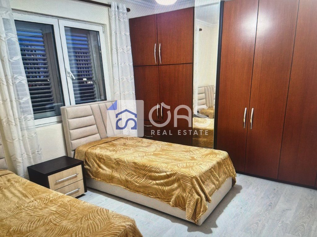 Shitet apartament 3+1 Ne Porcelan 219.000 euro