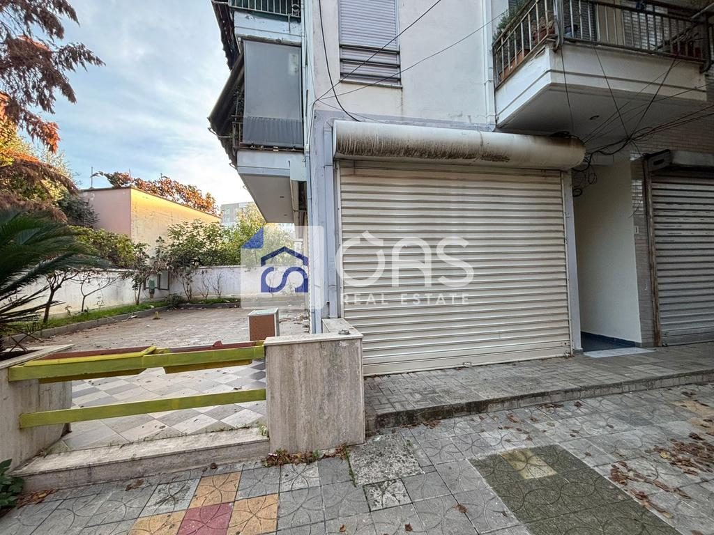 Ambient Komercial Me Qira në Brryli, Tiranë - 300€ | 50 m²