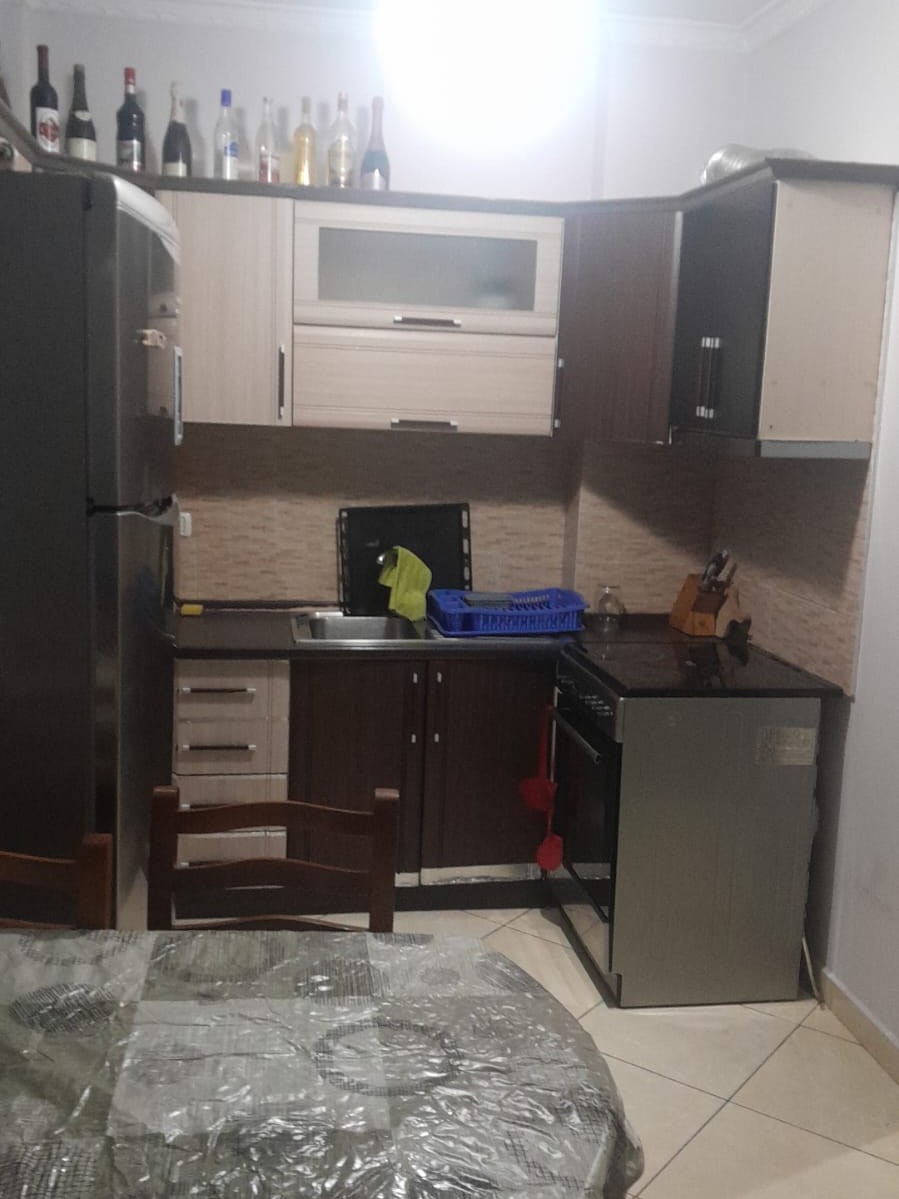 Apartament 1+1 me qira – Fabrika e Miellit !